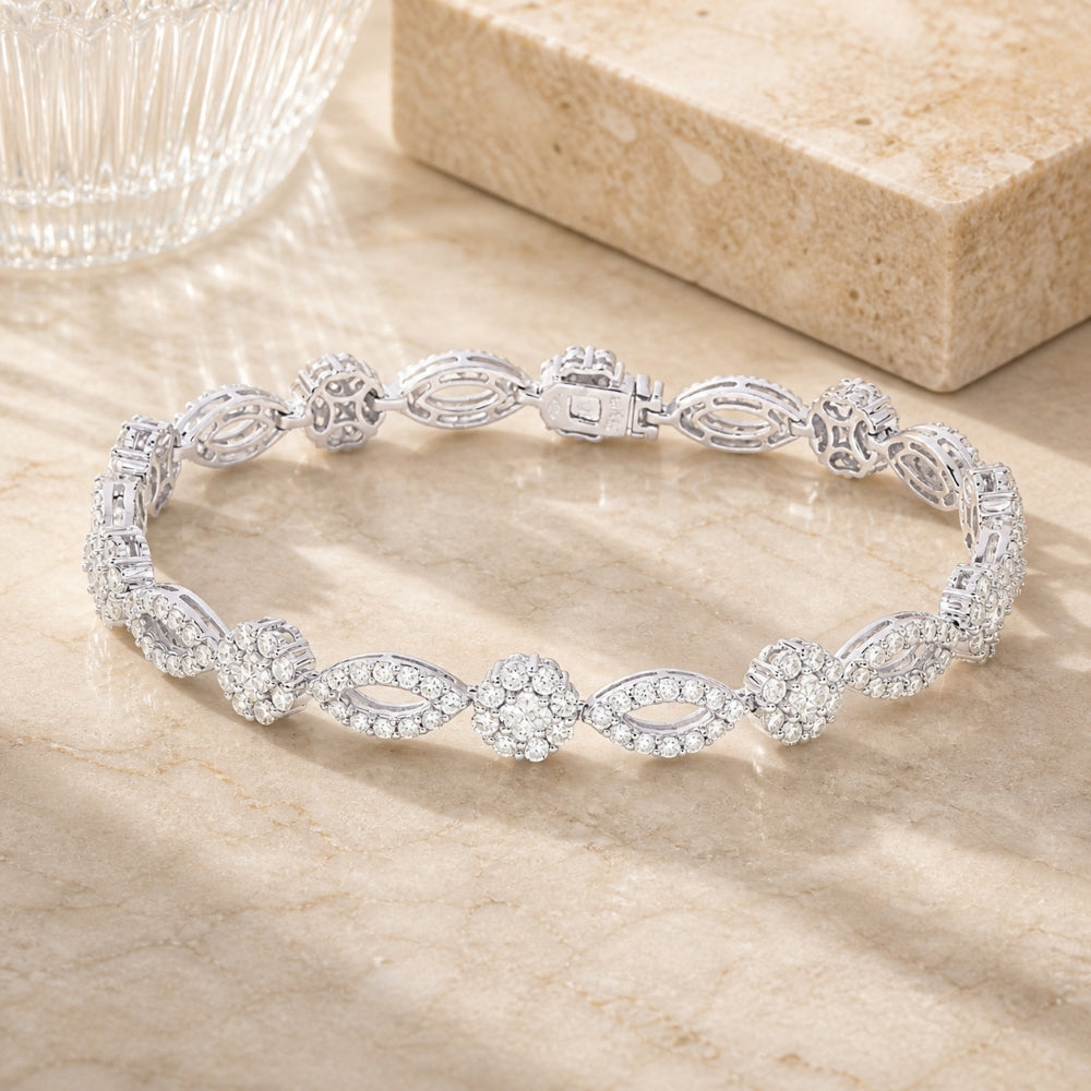 DB2637 - 18K White Gold Diamond Bracelet