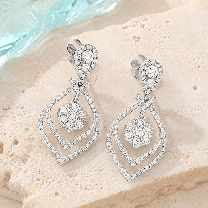 DE11335 - 18K White Gold Diamond Drop Earrings