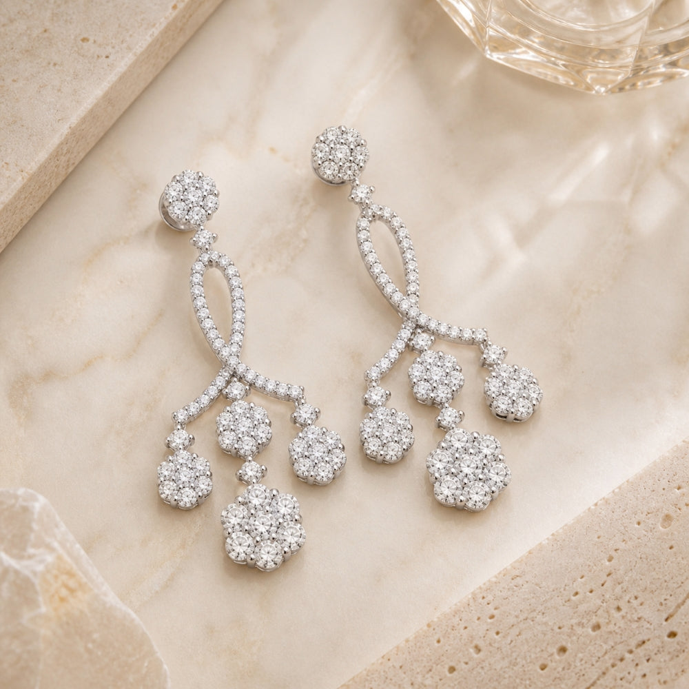 DE7084 - 18K White Gold Diamond Drop Earrings