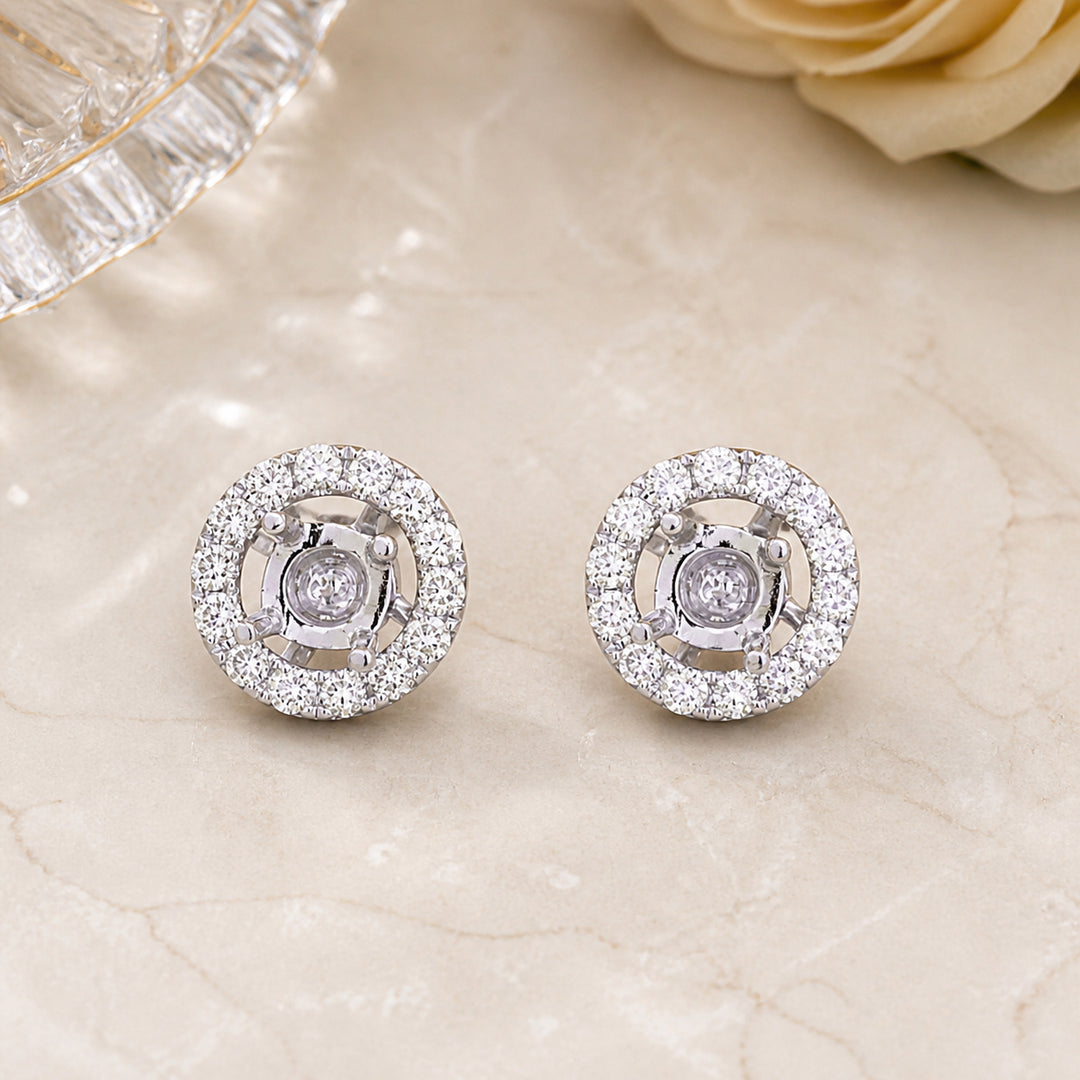 DE8792 - 18K White Gold Diamond Stud Earrings