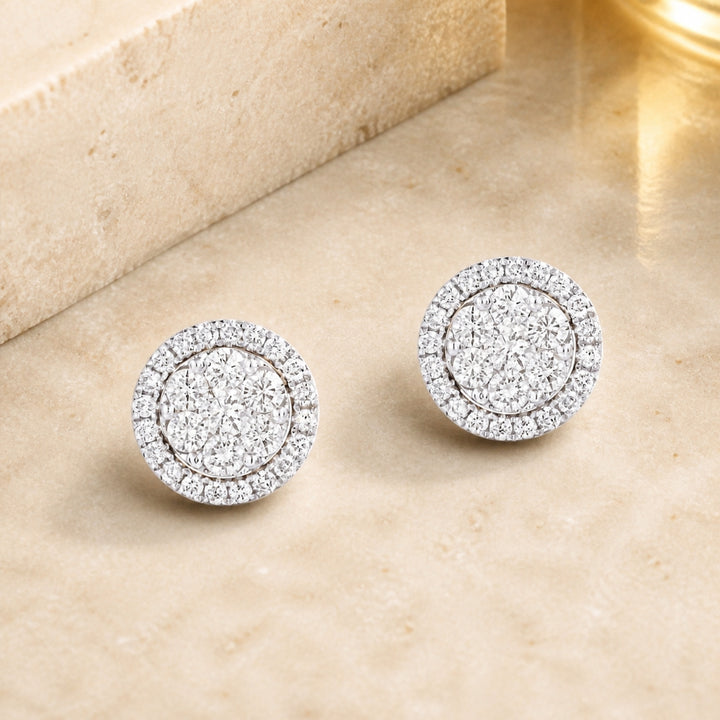 DE9947 - 18K White Gold Diamond Cluster Stud Earrings