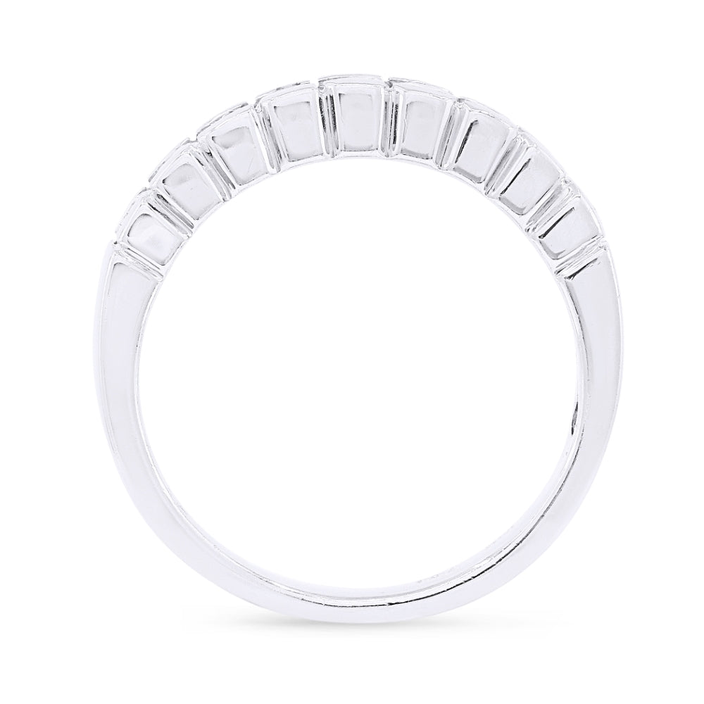 DR4318 - 18K White Gold Diamond Ring