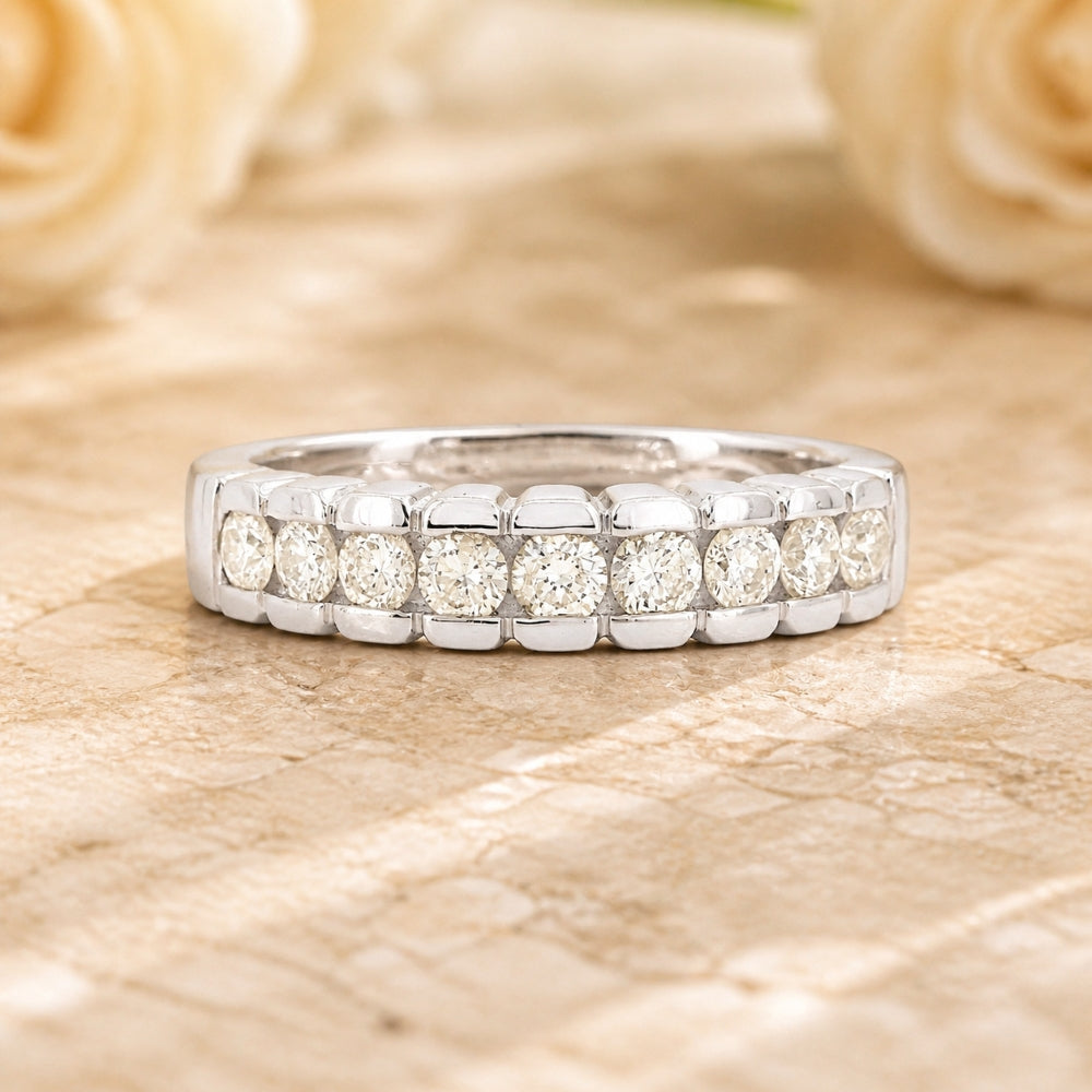 DR4318 - 18K White Gold Diamond Ring