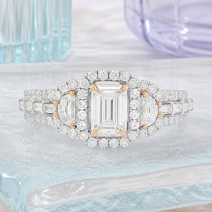 DR9082 - 18K White Gold Diamond Ring