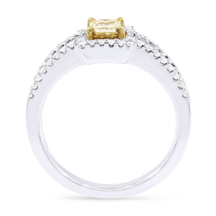 DR9250 - 18K White Gold Yellow Diamond Ring