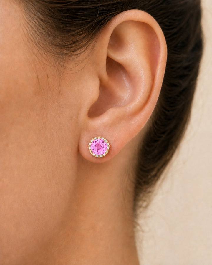 E1023 - 14K Gold Round Stud Earrings