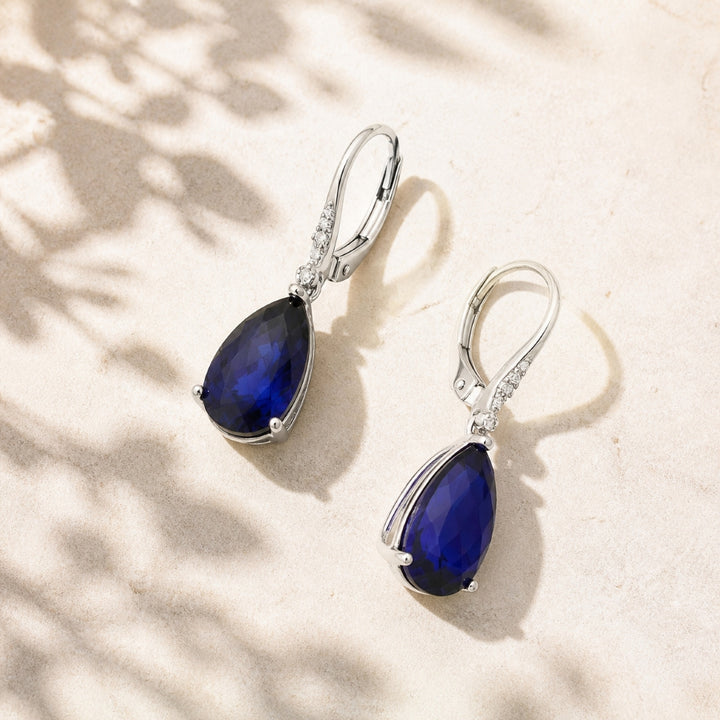 E1031 - 14K Gold Pear Drop Earrings