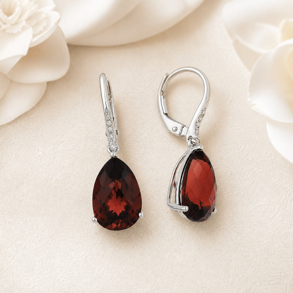 E1031 - 14K Gold Pear Drop Earrings