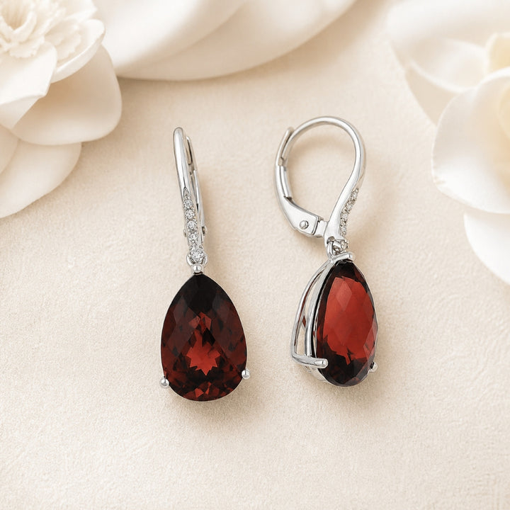 E1031 - 14K Gold Pear Drop Earrings