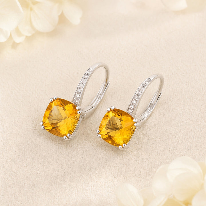 E1033 - 14K Gold Cushion Drop Earrings