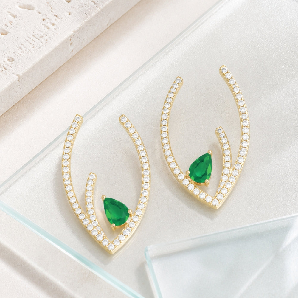 E1454 - 14K Gold Drop Earrings