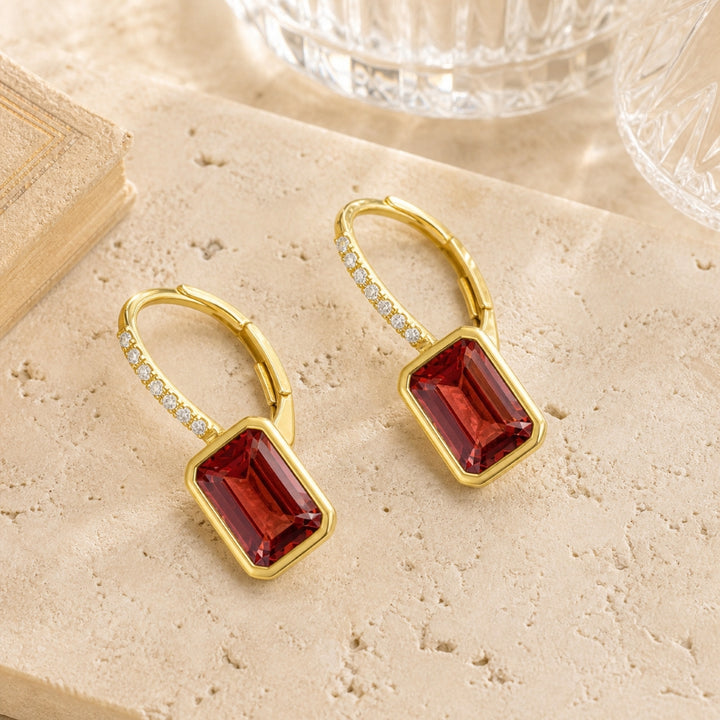 E1693 - 14K Yellow Gold Rectangle Drop Earrings