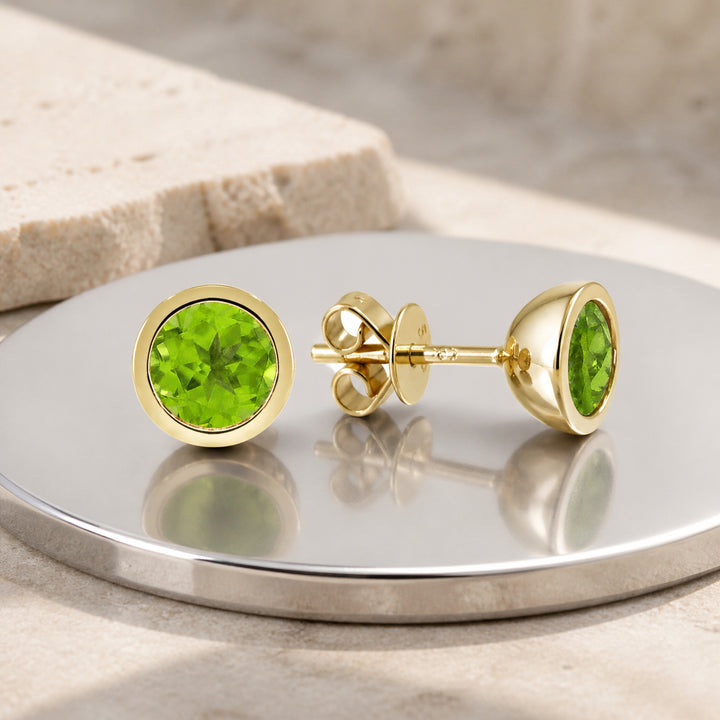 E1741 - 14K Gold Round Stud Earrings