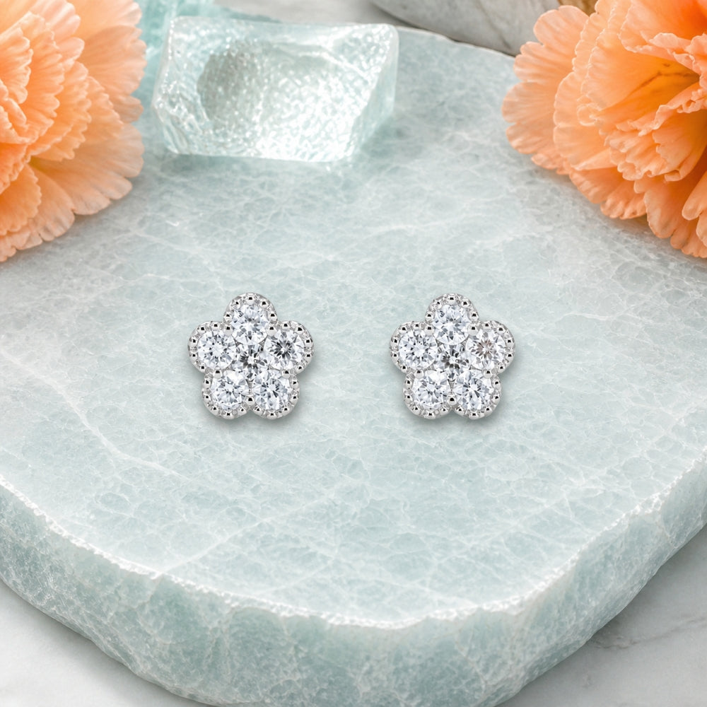 E1795 - 14K Gold Diamond Clover Stud Earrings