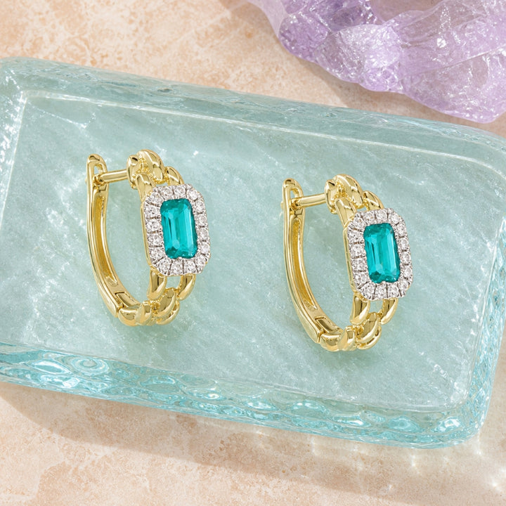 E1823 - 14K Yellow Gold Huggie Hoop Earrings