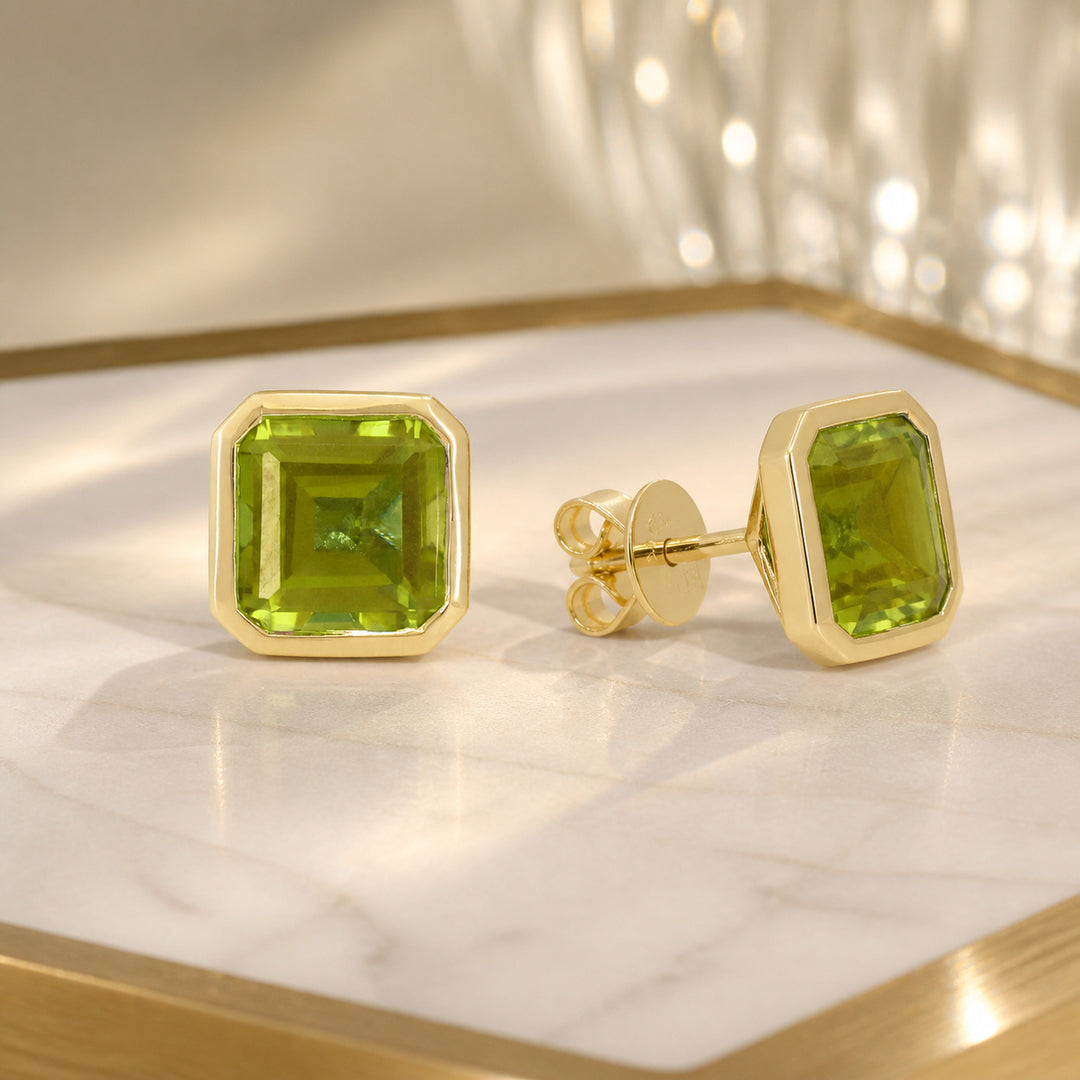 E1829 - 14K Yellow Gold Cushion Stud Earrings