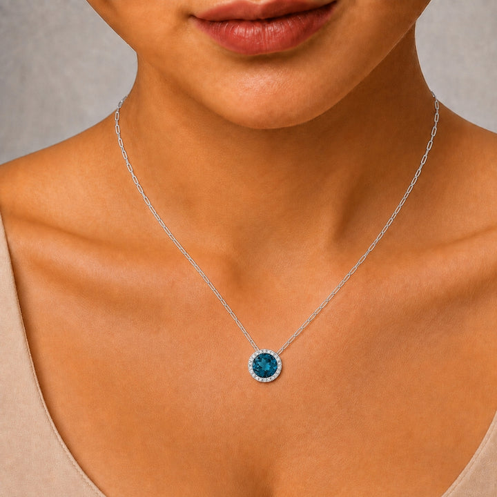 N1041 - 14K Gold Round Pendant