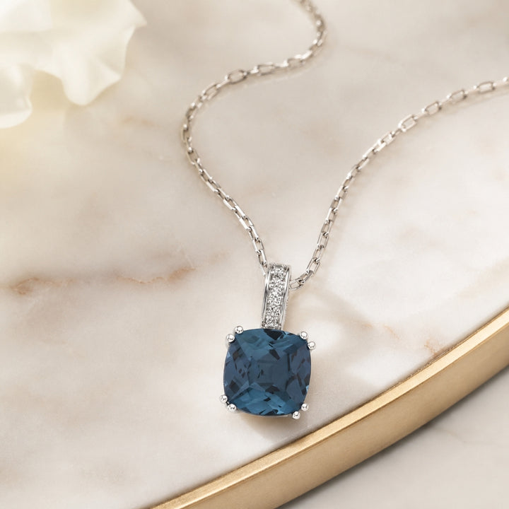 N1070 - 14K Gold Cushion Pendant