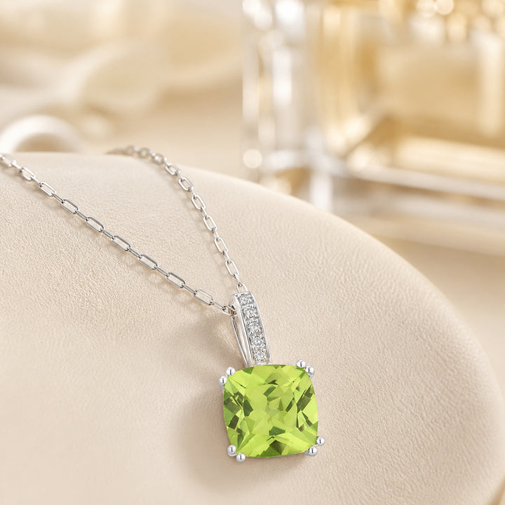 N1070 - 14K Gold Cushion Pendant