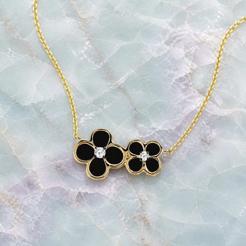 N1494 - 14K Gold Flower Necklace