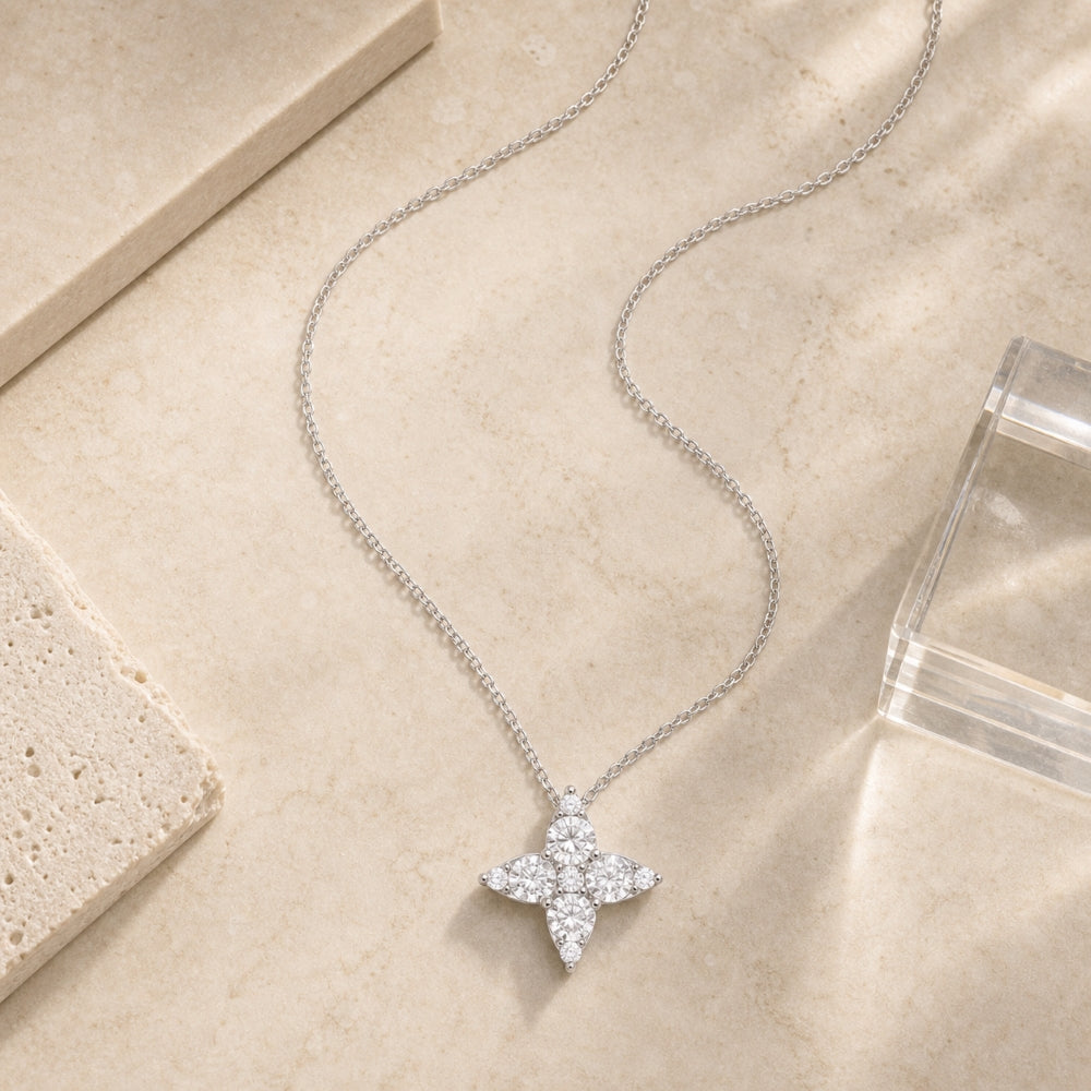 N1566 - 14K Gold Diamond Star Pendant