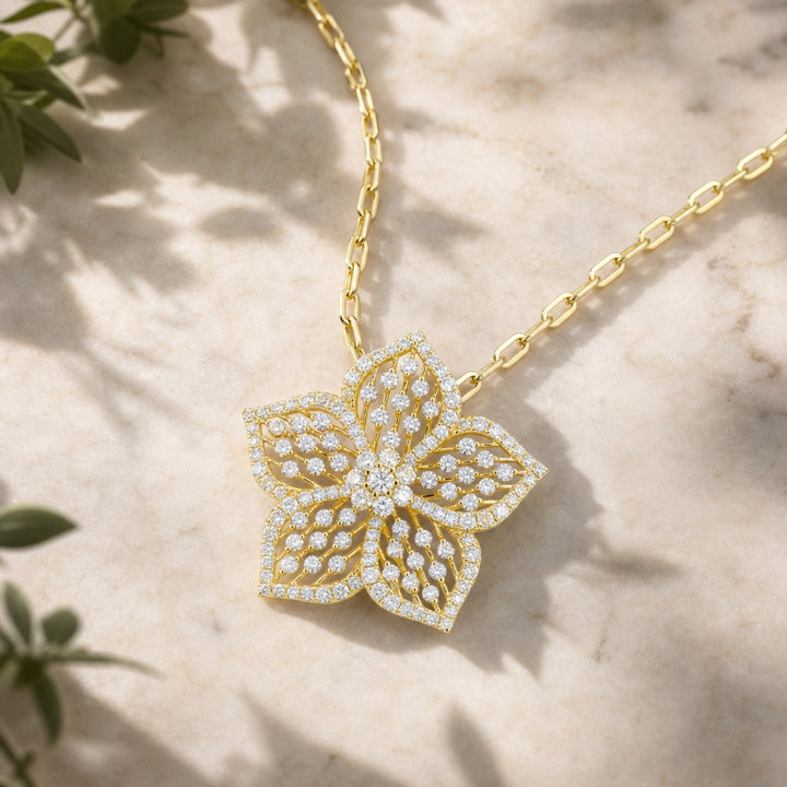 N1839 - 14K Yellow Gold Diamond Flower Necklace