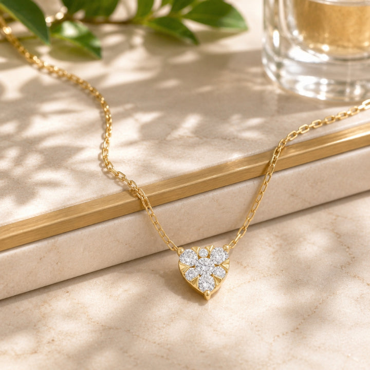 N1863 - 14K Gold Diamond Heart Necklace