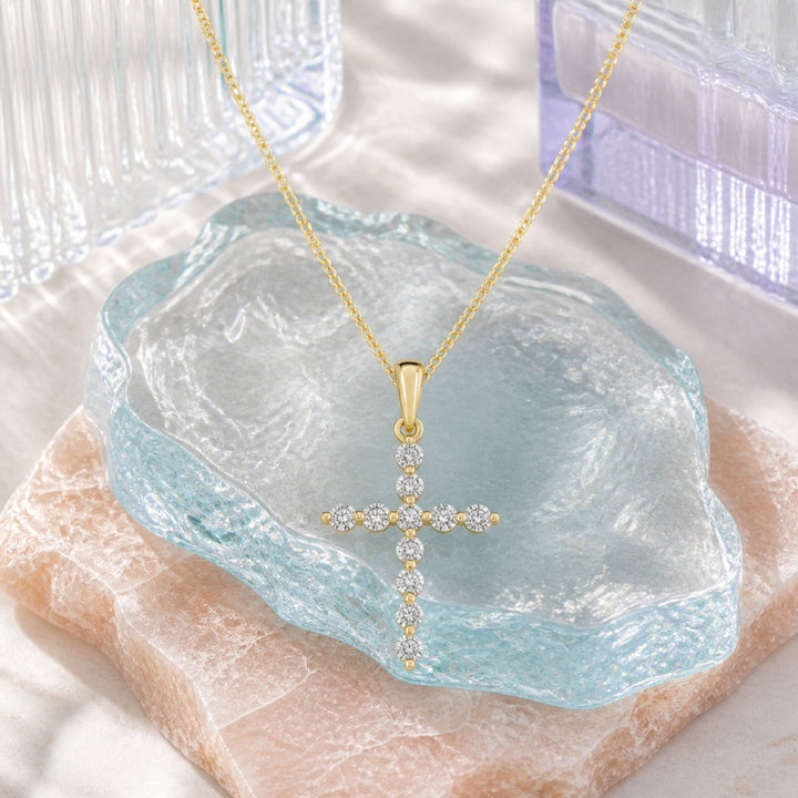 N1894 - 14K Gold Diamond Crucifix Cross Pendant