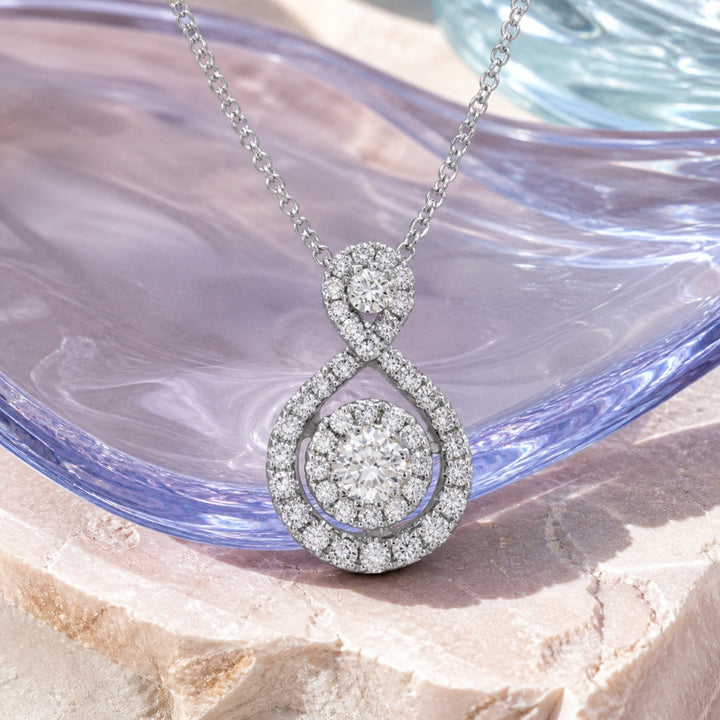 N1901 - 14K White Gold Diamond Pendant