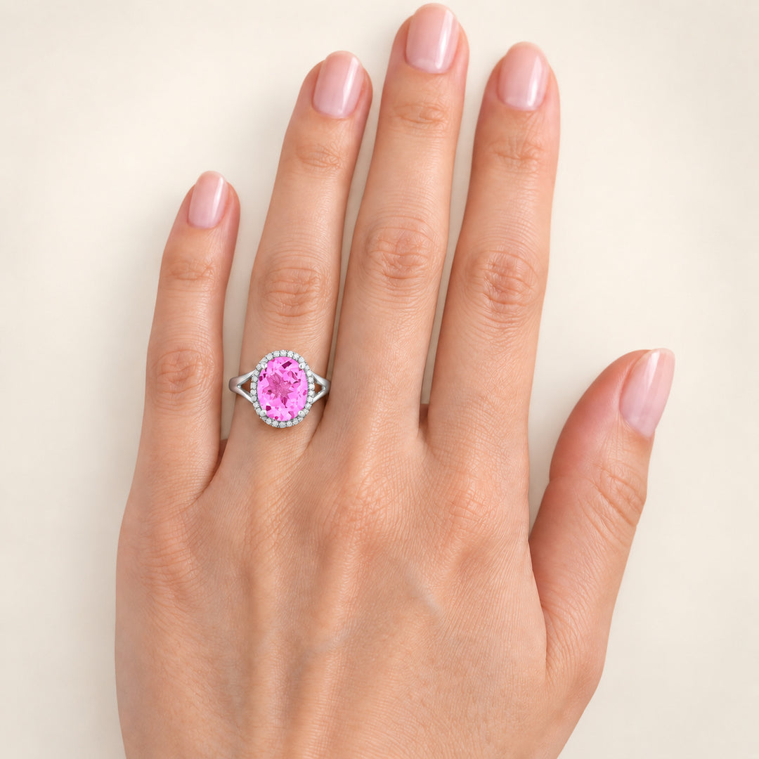 R1059 - 14K Gold Oval Ring