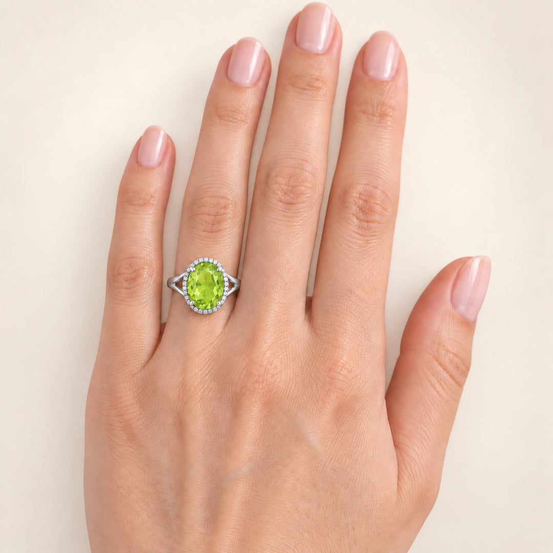 R1059 - 14K Gold Oval Ring
