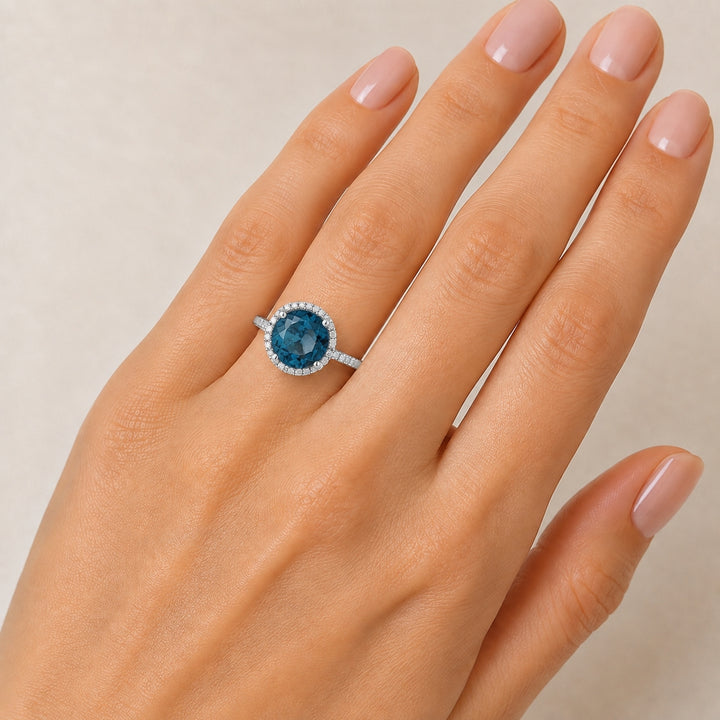 R1065 - 14K Gold Round Ring