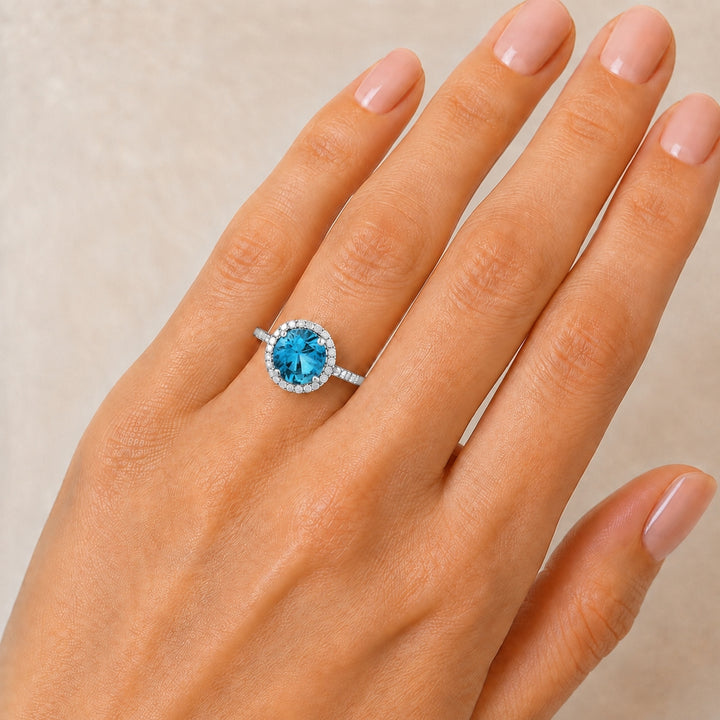 R1065 - 14K Gold Round Ring