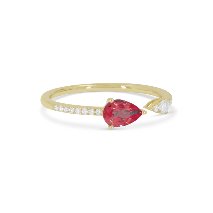 R1136 - 14K Yellow Gold Ring