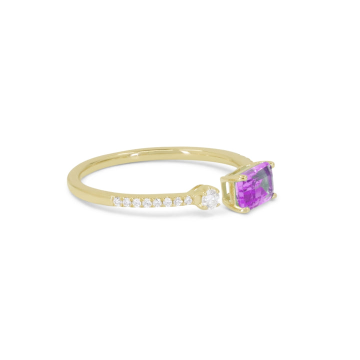 R1140 - 14K Gold Ring