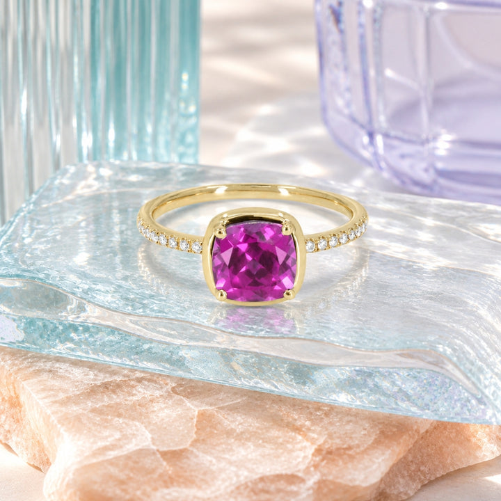 R1144 - 14K Gold Ring
