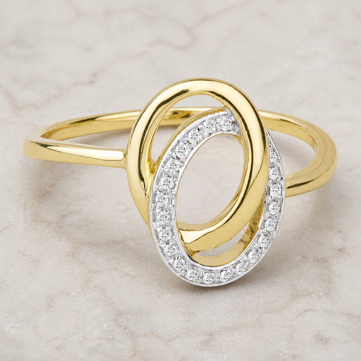 R1403 - 14K Yellow Gold Diamond Oval Ring
