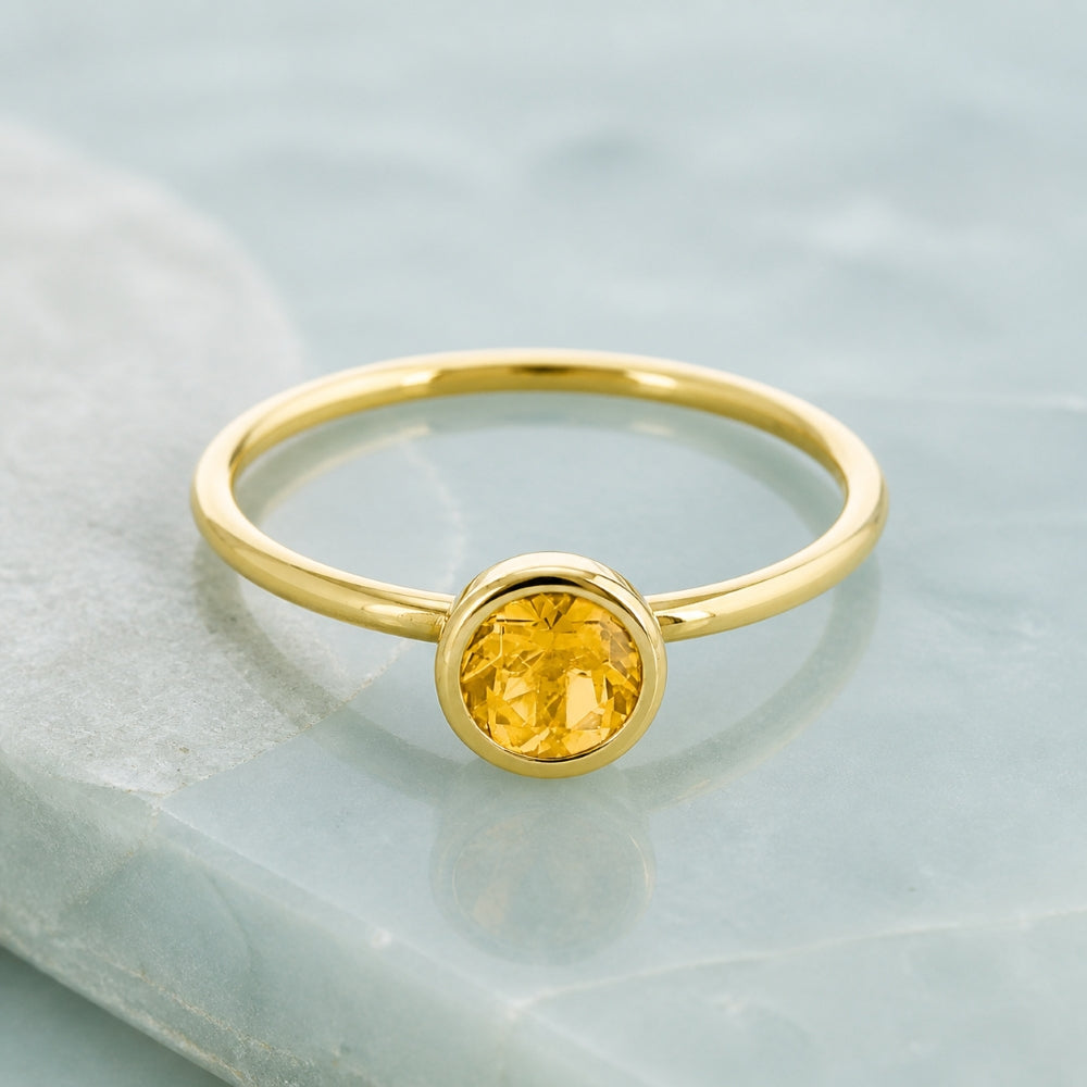 R1497 - 14K Yellow Gold Round Ring
