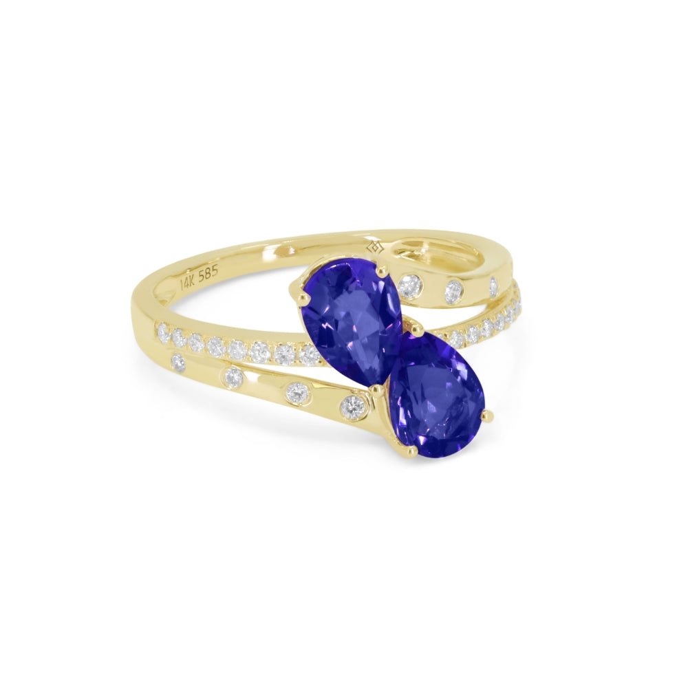 R1549 - 14K Yellow Gold Ring