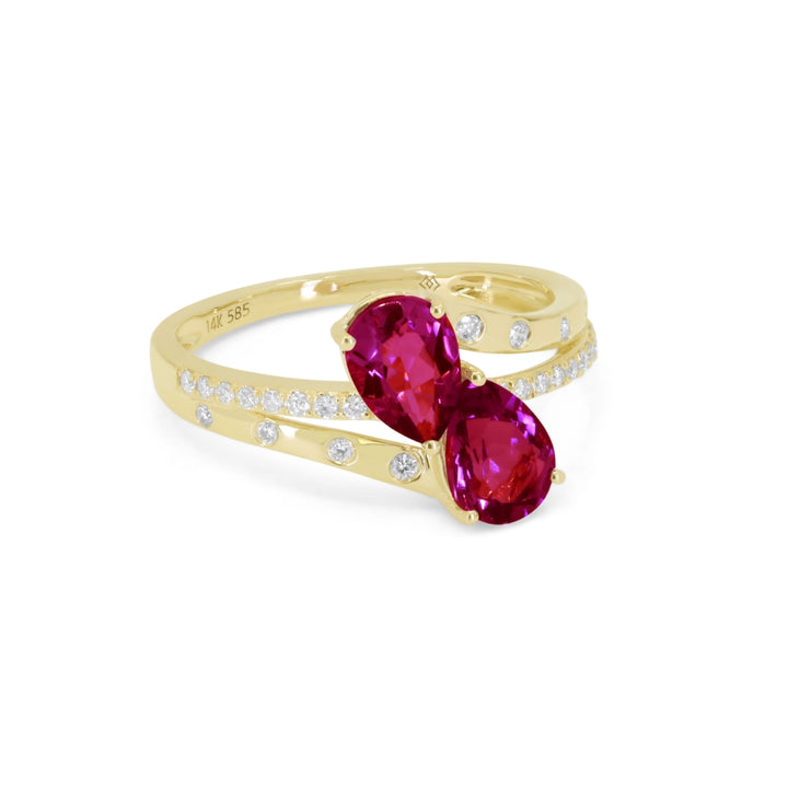 R1549 - 14K Yellow Gold Ring