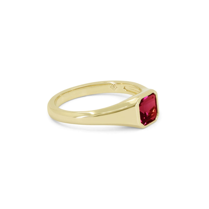 R1632 - 14K Yellow Gold Ring