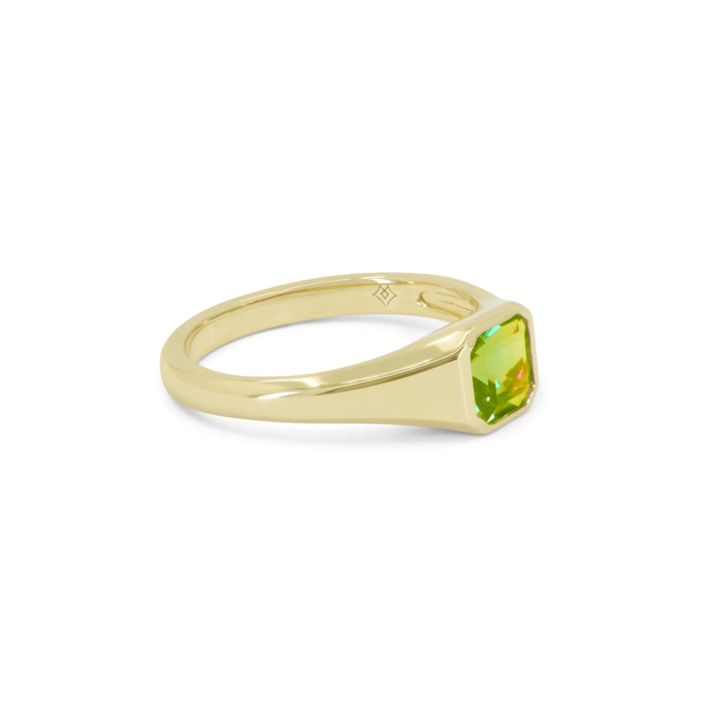 R1632 - 14K Yellow Gold Ring