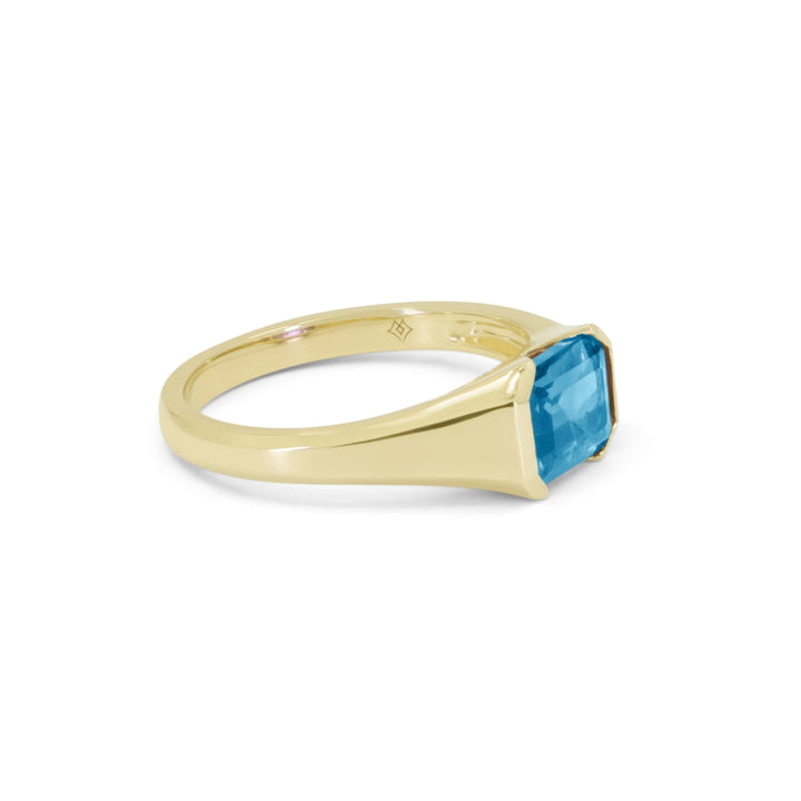 R1633 - 14K Yellow Gold Ring