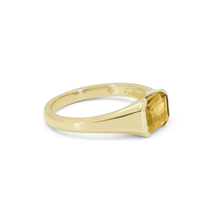 R1633 - 14K Yellow Gold Ring