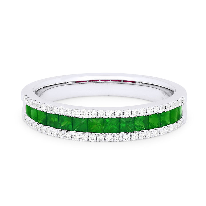 Madison L 18K White Gold Emerald Wedding Band - style R1703EMW