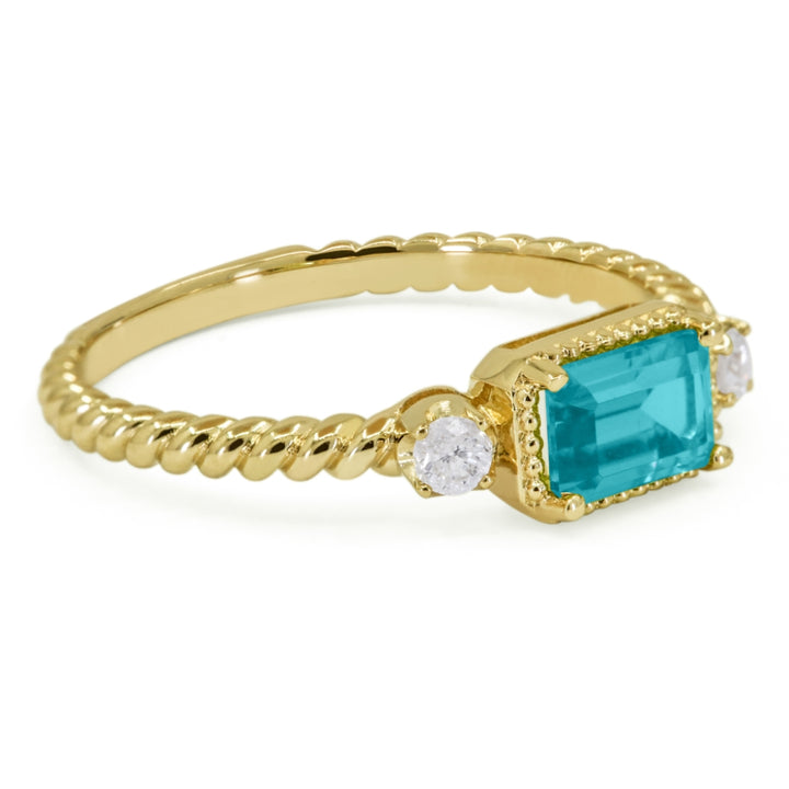R1742 - 14K Gold Ring