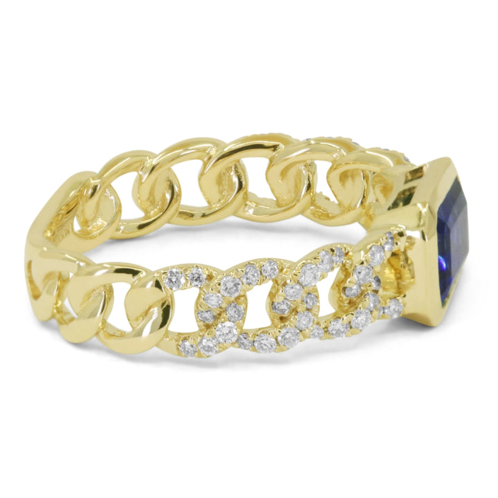 R1764 - 14K Gold Ring