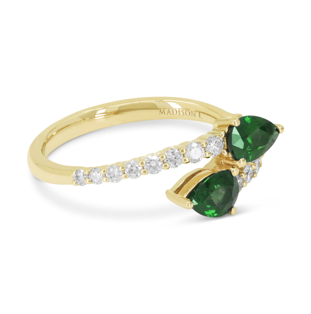 R1827 - 14K Gold Ring