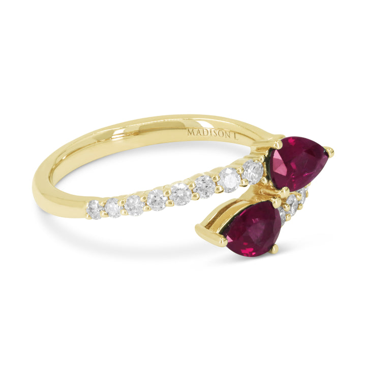 R1827 - 14K Gold Ring