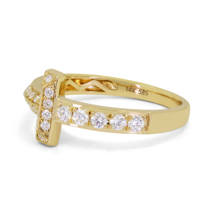 R1828 - 14K Yellow Gold Diamond Ring